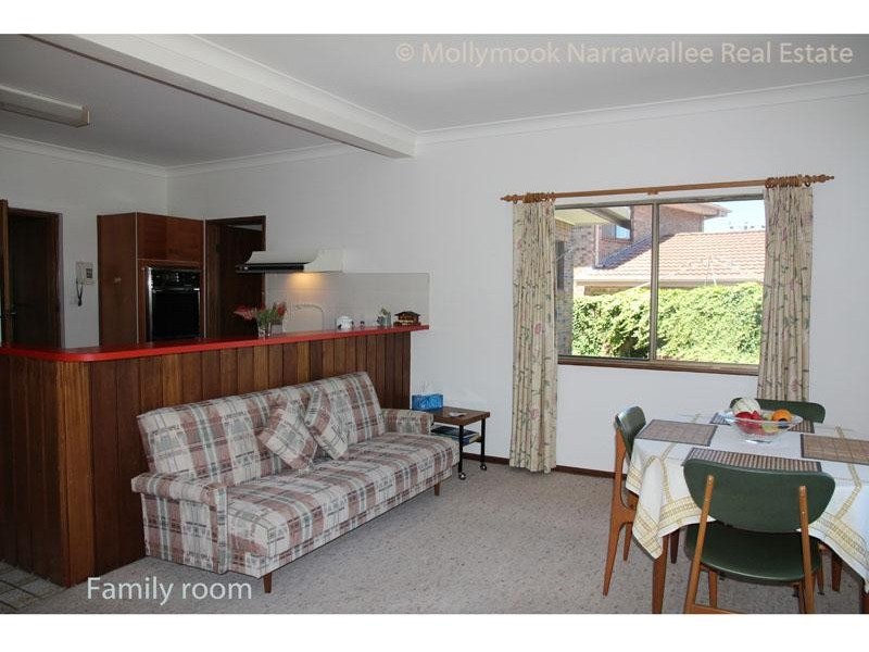 27 Pengana Cres, Mollymook NSW 2539