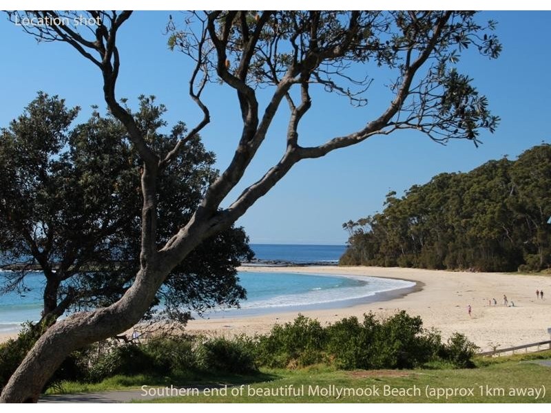 27 Pengana Cres, Mollymook NSW 2539