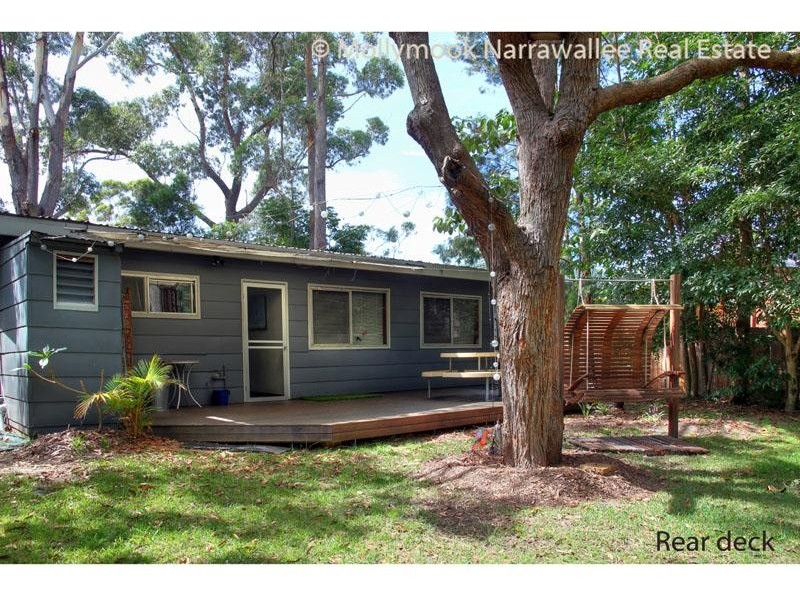 45 Bangalow St, Narrawallee NSW 2539