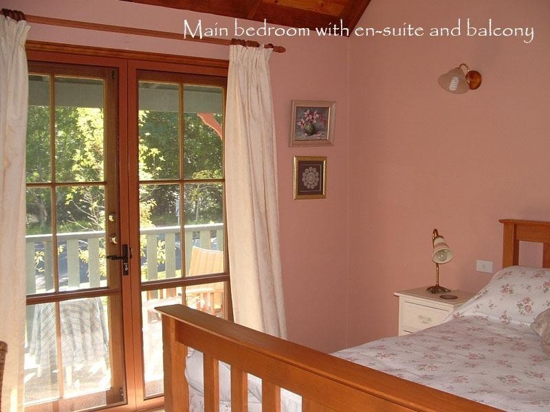 2 Settlers Way, Mollymook NSW 2539