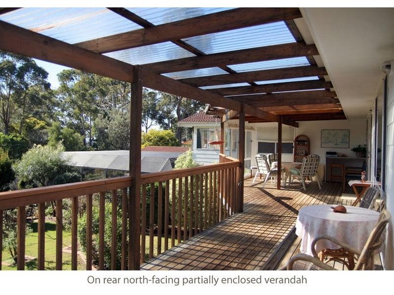 22 Bannister Head Rd, Mollymook NSW 2539