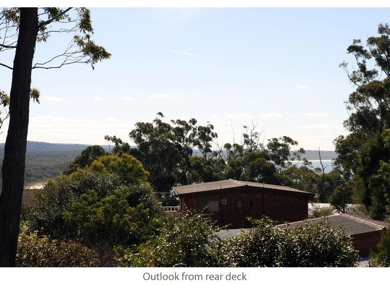 22 Bannister Head Rd, Mollymook NSW 2539