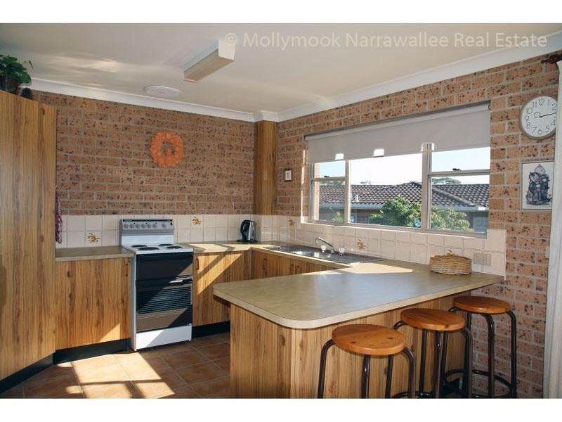 1 Lilly Pl, Mollymook NSW 2539