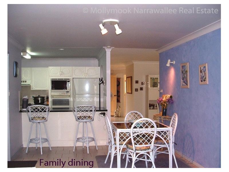 2 Plateau Pl, Mollymook NSW 2539