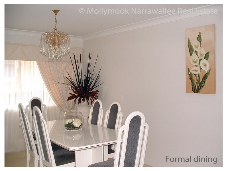 2 Plateau Pl, Mollymook NSW 2539