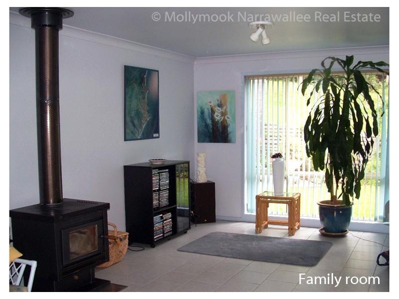 2 Plateau Pl, Mollymook NSW 2539