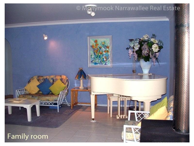 2 Plateau Pl, Mollymook NSW 2539