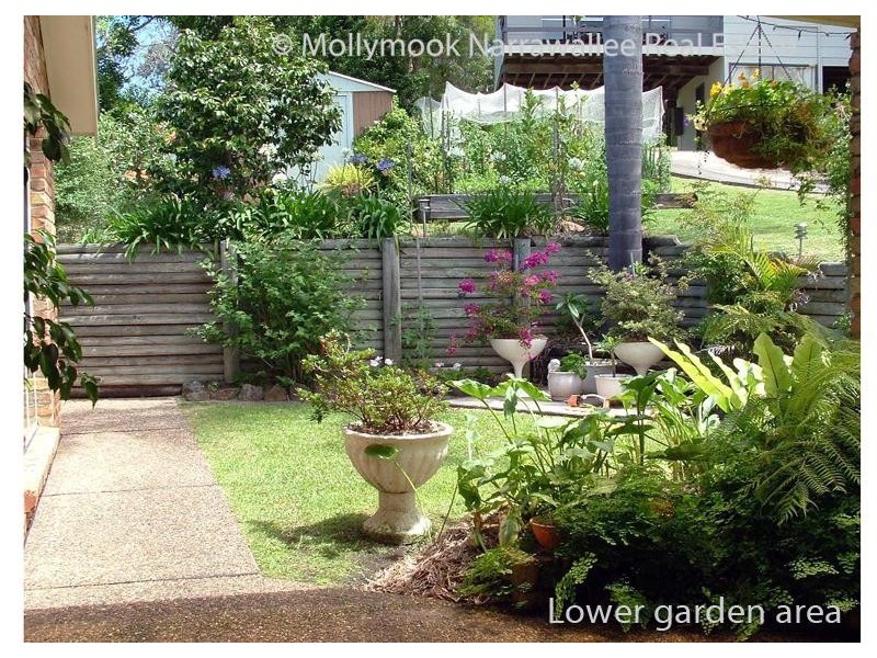 2 Plateau Pl, Mollymook NSW 2539