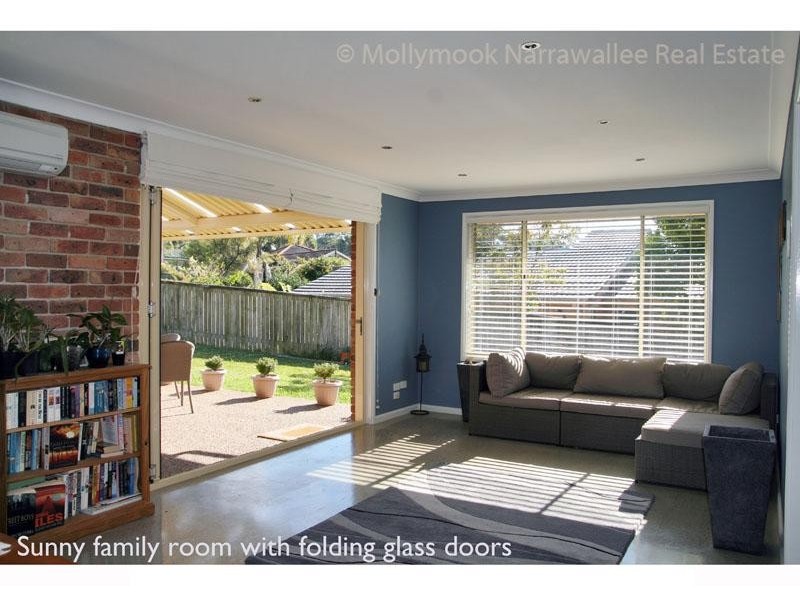 5 Toorak Cl, Mollymook NSW 2539