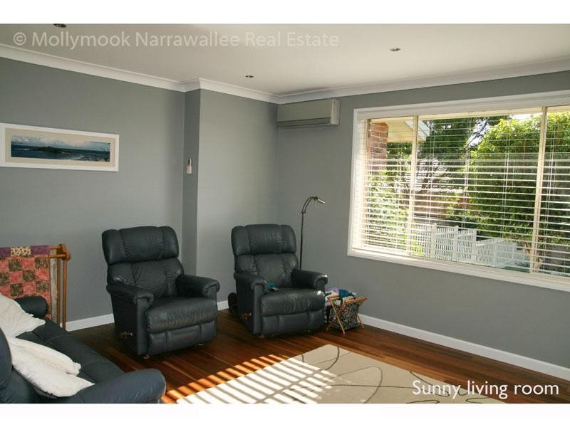 5 Toorak Cl, Mollymook NSW 2539