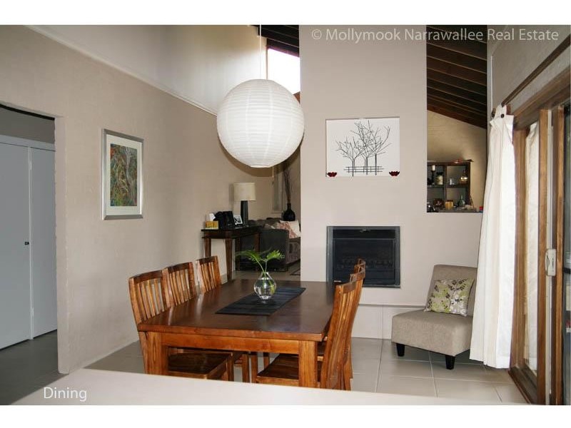 10 Scorpio Gr, Narrawallee NSW 2539