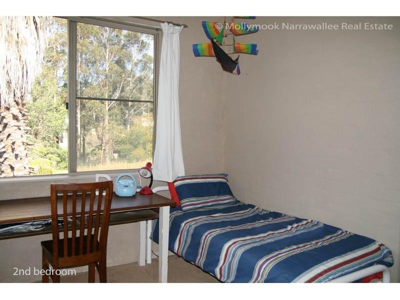 10 Scorpio Gr, Narrawallee NSW 2539