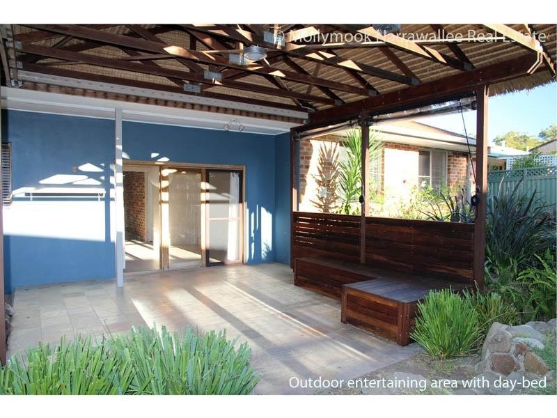 10 Scorpio Gr, Narrawallee NSW 2539