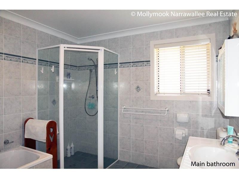 16 Seaspray St, Narrawallee NSW 2539