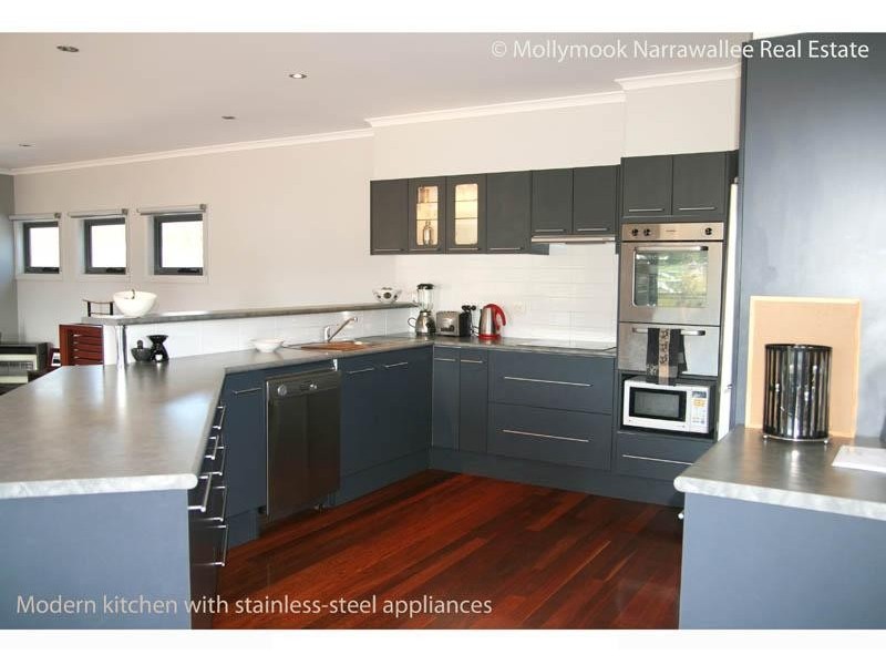 33 Springfield  Dr, Mollymook NSW 2539