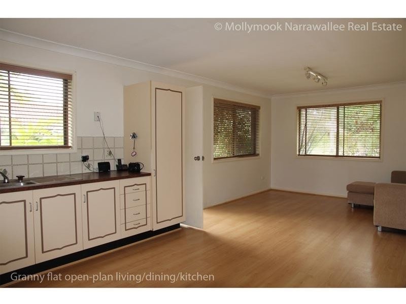 63 Normandy St, Narrawallee NSW 2539