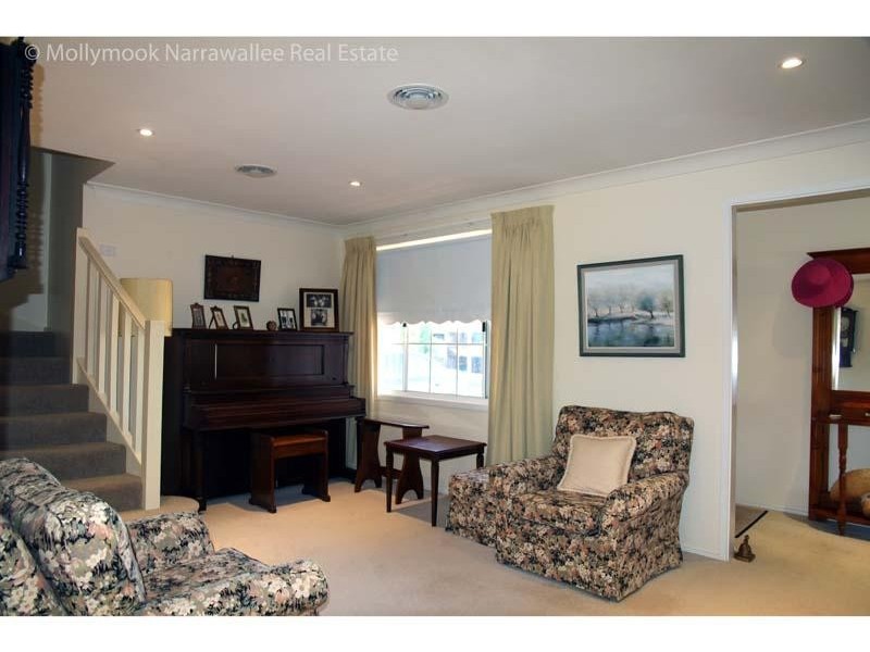 6 Driver Ave, Mollymook NSW 2539