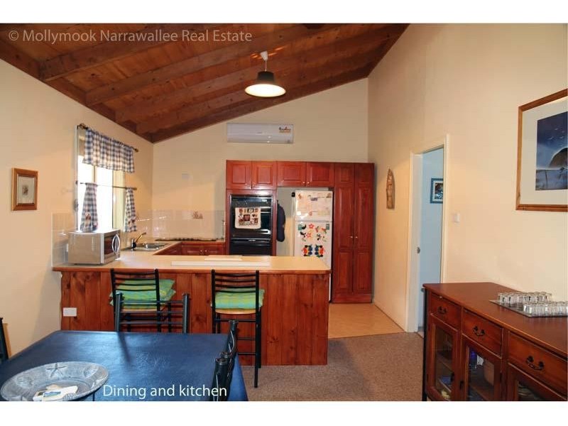 11 Aries Pl, Narrawallee NSW 2539