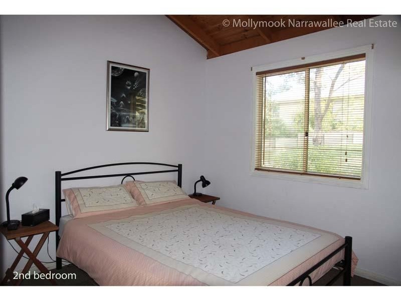 11 Aries Pl, Narrawallee NSW 2539