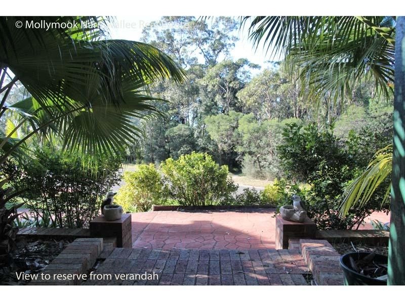 11 Aries Pl, Narrawallee NSW 2539