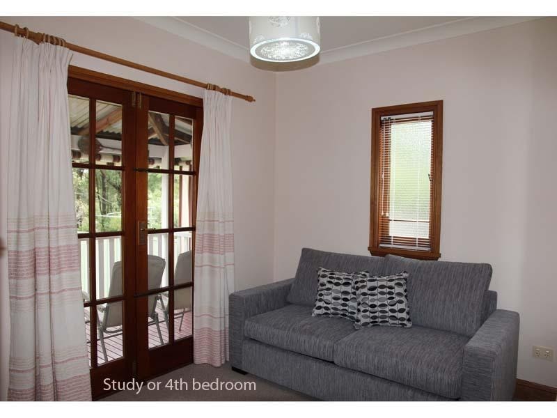 35 Garside Rd, Mollymook NSW 2539