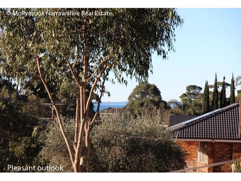32 Buckland  St, Mollymook NSW 2539