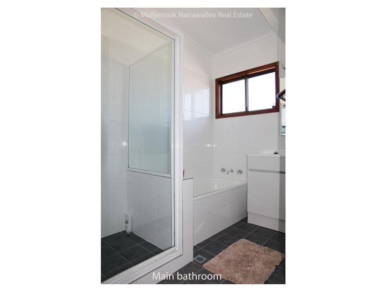 10 Parkinson St, Narrawallee NSW 2539