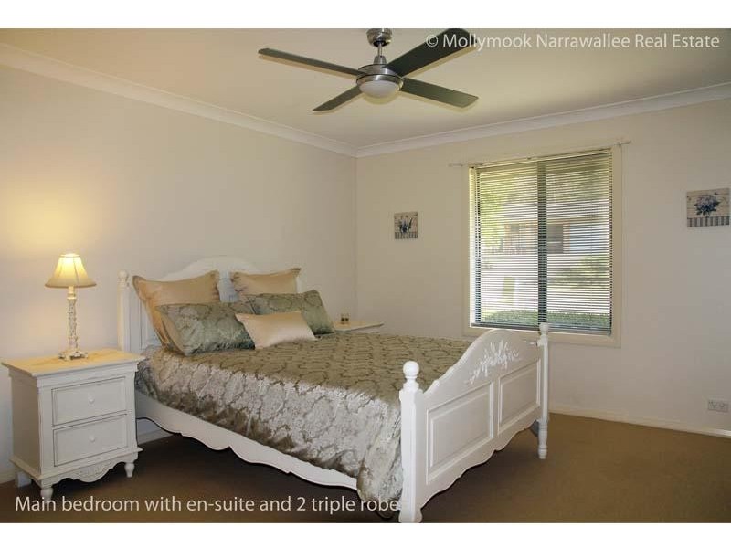 56 Seaspray  St, Narrawallee NSW 2539