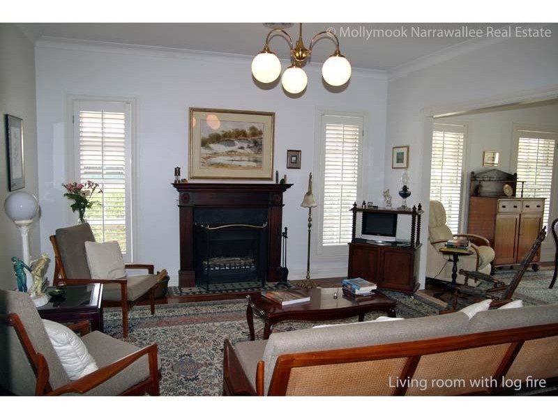 160 Leo Dr, Narrawallee NSW 2539