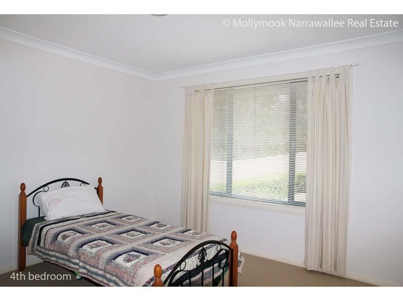 56 Seaspray  St, Narrawallee NSW 2539