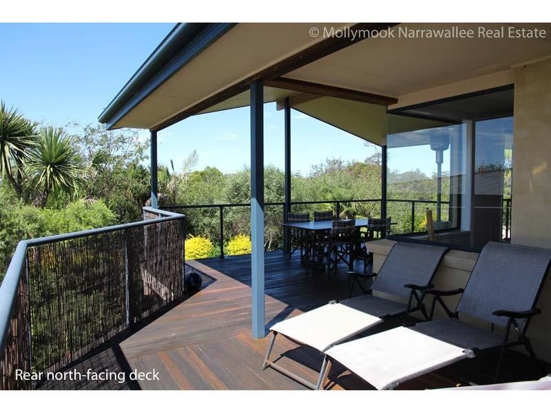 14 Seascape Cl, Narrawallee NSW 2539