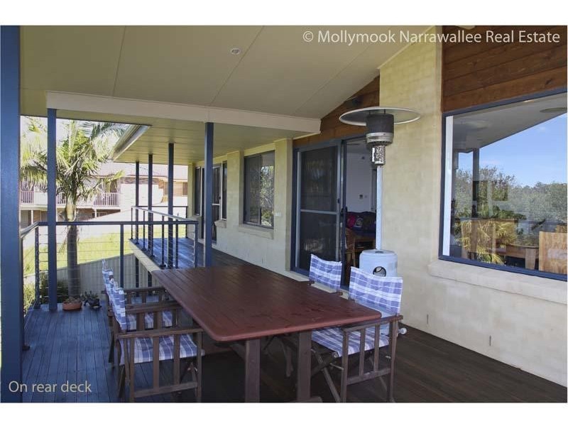 14 Seascape Cl, Narrawallee NSW 2539