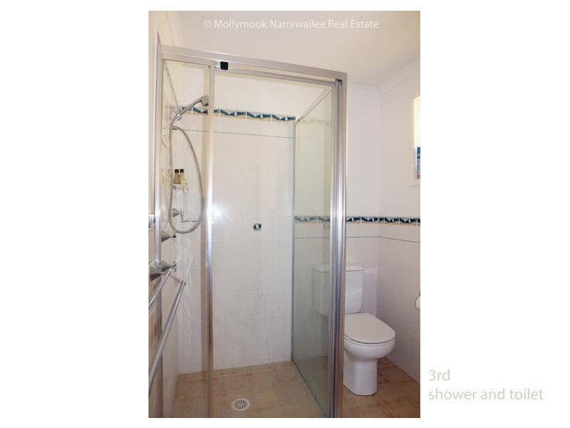 14 Seascape Cl, Narrawallee NSW 2539