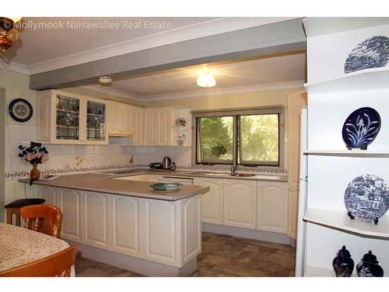 61 Tallwood Ave, Mollymook NSW 2539