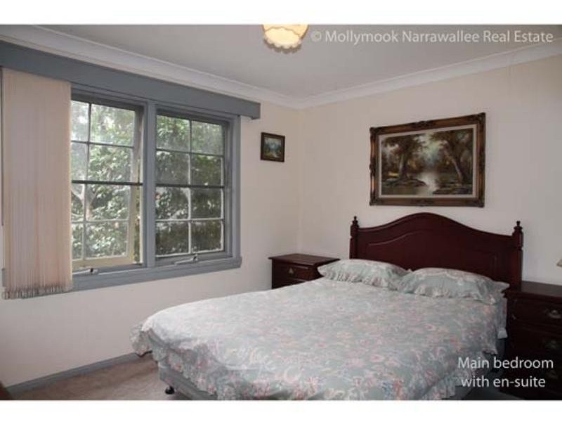 61 Tallwood Ave, Mollymook NSW 2539