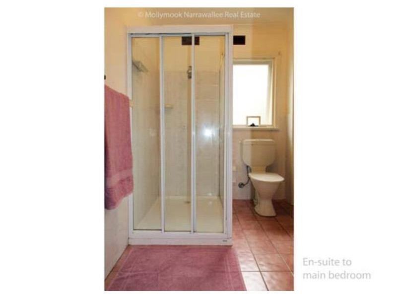 61 Tallwood Ave, Mollymook NSW 2539