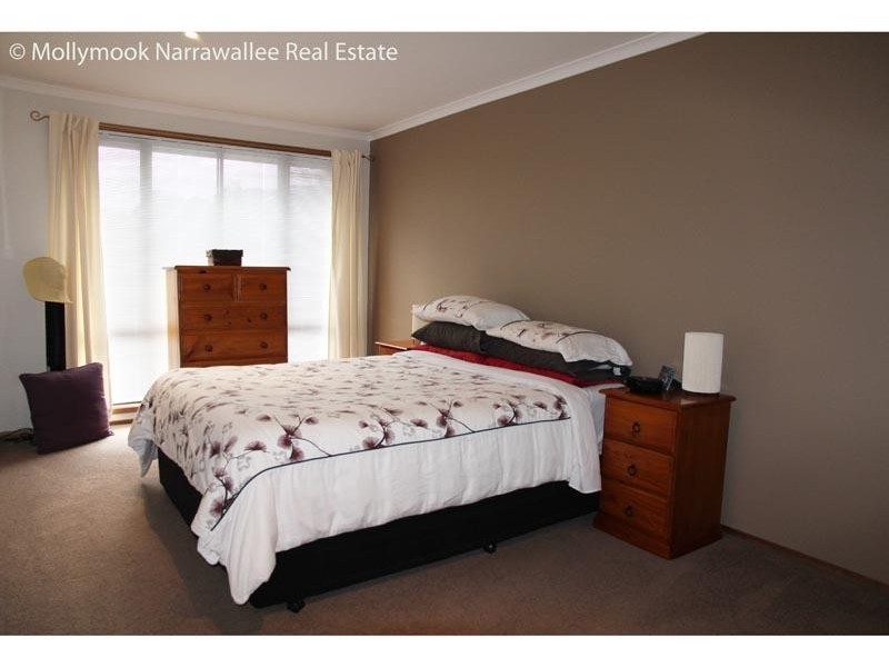 5 Taurus Spur, Narrawallee NSW 2539