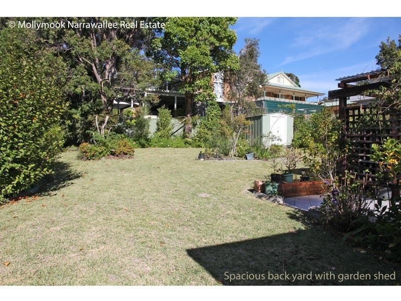 13 Rosella Ave, Mollymook NSW 2539