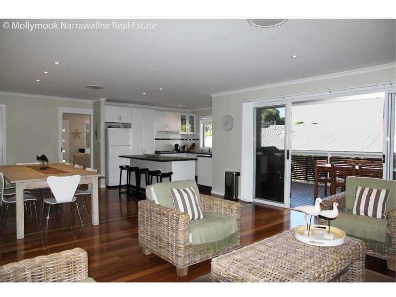 31 Bannister Head Rd, Mollymook NSW 2539