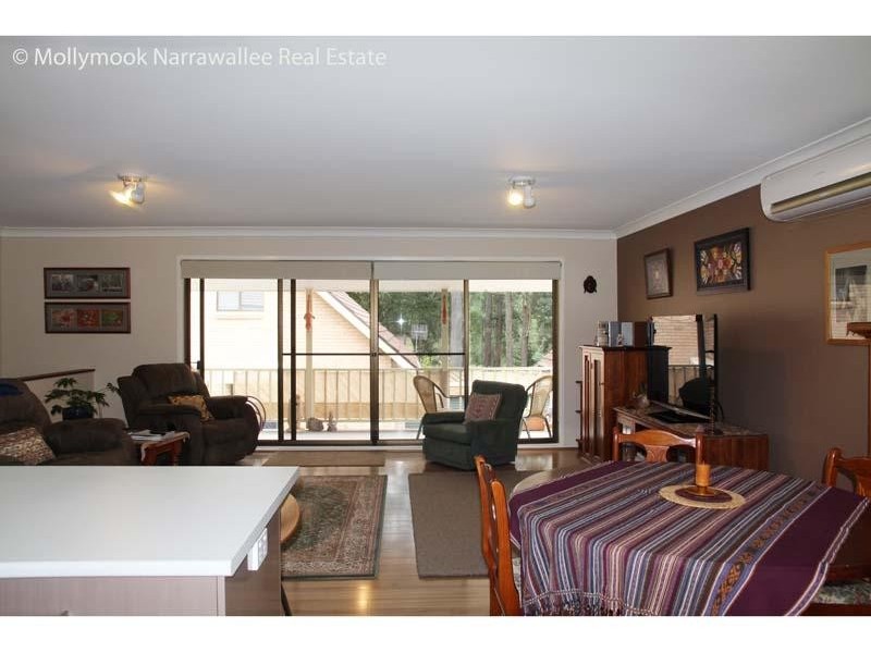 2/30 Augusta Pl, Mollymook NSW 2539
