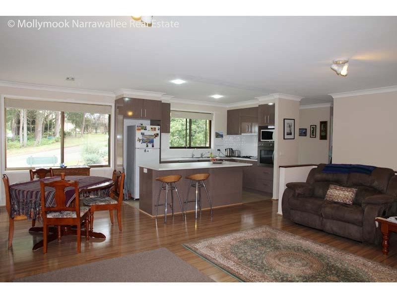 2/30 Augusta Pl, Mollymook NSW 2539