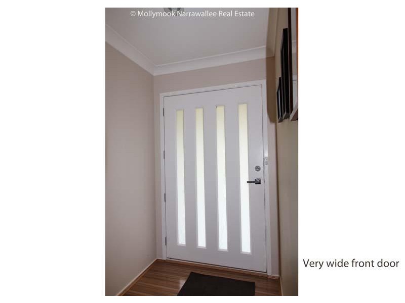 2/30 Augusta Pl, Mollymook NSW 2539