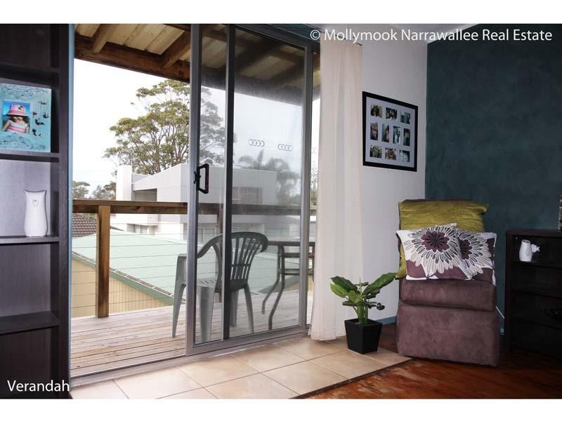 46 Bangalow St, Narrawallee NSW 2539