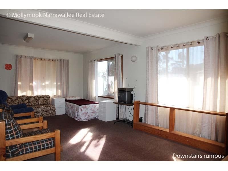 111 Matron Porter Dr, Narrawallee NSW 2539