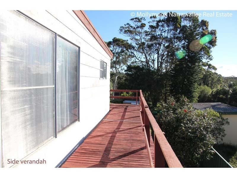 111 Matron Porter Dr, Narrawallee NSW 2539