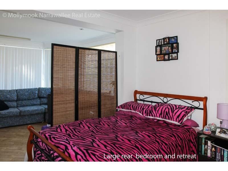 98 Leo Dr, Narrawallee NSW 2539