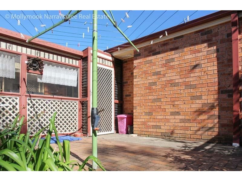 98 Leo Dr, Narrawallee NSW 2539