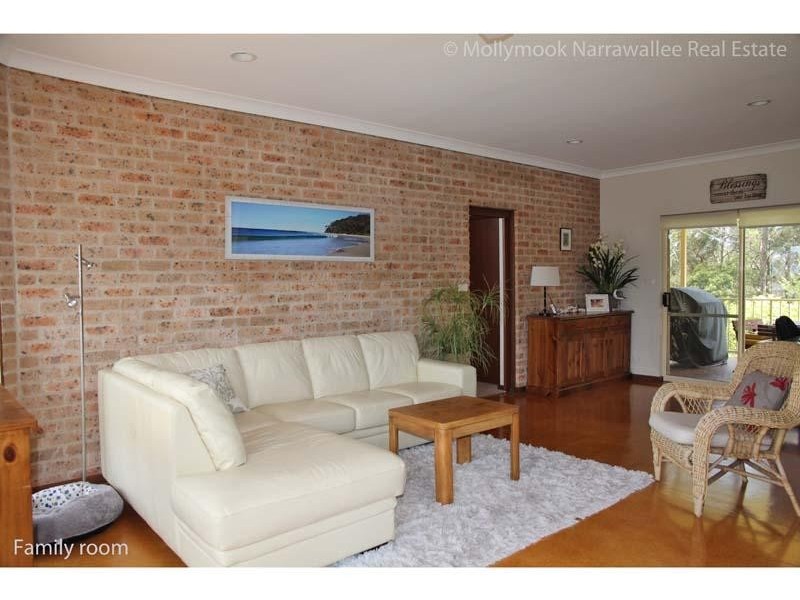 33 Garside Rd, Mollymook NSW 2539
