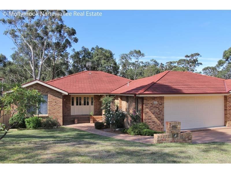 1 Blake Pl, Narrawallee NSW 2539