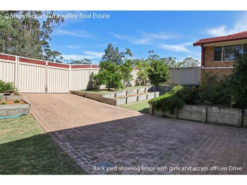 1 Blake Pl, Narrawallee NSW 2539